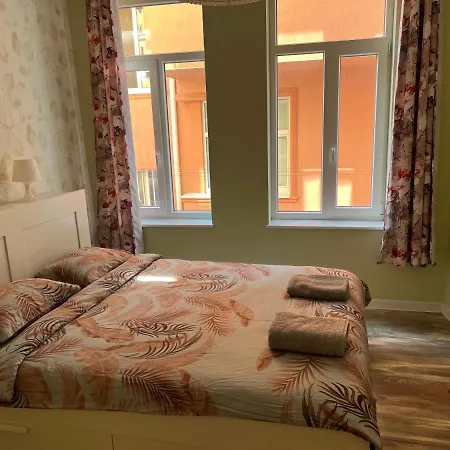 студио Center Apartment