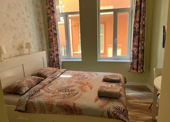 студио Center Apartamento